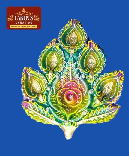 Decorative Claw Diya